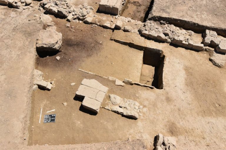 Εντυπωσιακά ευρήματα στο ιερό της Αρτέμιδος στην Αμάρυνθο