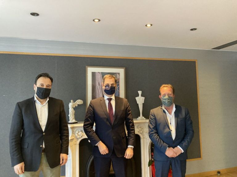 Συνάντηση Υπουργού Τουρισμού κ. Χάρη Θεοχάρη με ΚΕΔΕ και ΣΔΙΠΕ