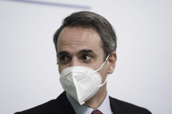 Μητσοτάκης : «Πρέπει να ακούμε τους ειδικούς και τους επιστήμονες»