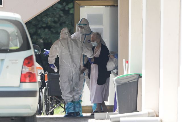 Συναγερμός σε γηροκομείο της Αθήνας: Δέκα άτομα θετικά στον κοροναϊό