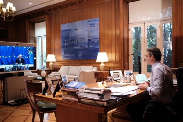 Μητσοτάκης προς ΕΕ : Να προχωρήσουν πιο γρήγορα οι εμβολιασμοί