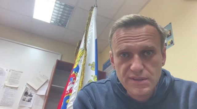 Ρωσία : Συνελήφθη ο αστυνομικός που «έδειξε» τους δράστες για τη δηλητηρίαση Ναβάλνι