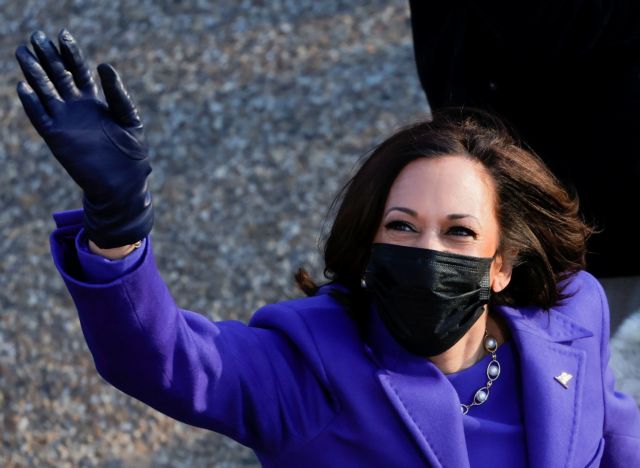 ΗΠΑ : Η Καμάλα Χάρις όρκισε τους τρεις Δημοκρατικούς Γερουσιαστές