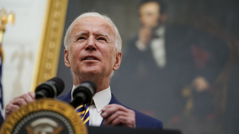Biden frames 1.9 trillion dollar recovery plan as moral duty, announces massive vaccination push