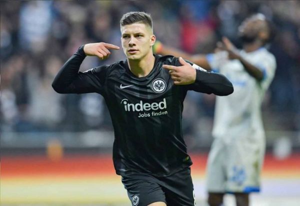 Επίσημο: Επέστρεψε στην Άιντραχτ ο Γιόβιτς