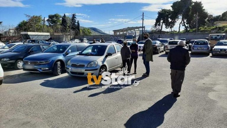 Χαλκίδα: Επαγγελματίες της εστίσης διαμαρτυρήθηκαν με κορναρίσματα – «Πεθαίνουμε»