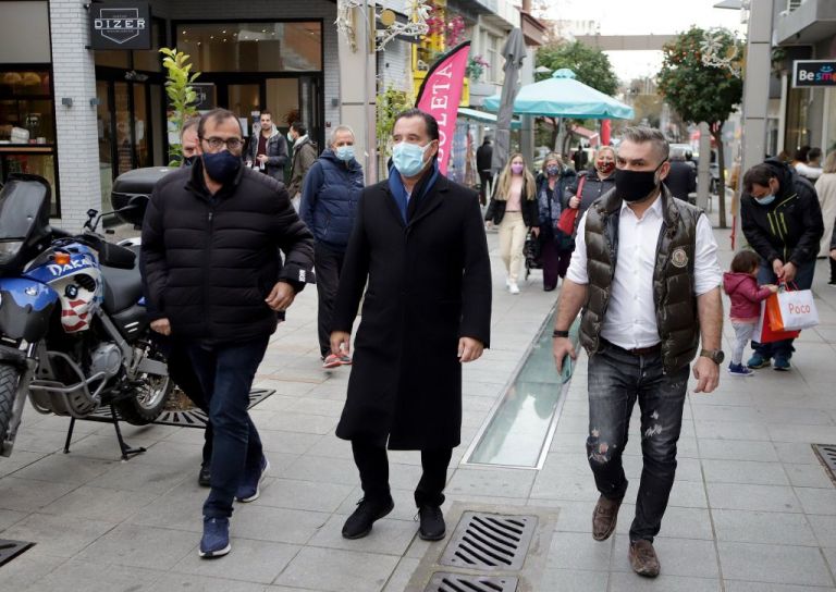 Γεωργιάδης : Πολύς κόσμος στην αγορά – Να προσέξουμε, θα είναι κρίμα να πάμε πίσω