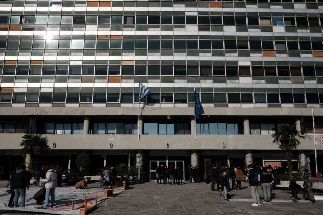 ΑΠΘ : Κατέθεσε ο πρύτανης για τις σεξουαλικές παρενοχλήσεις – Φάκελος με 1.500 μαρτυρίες