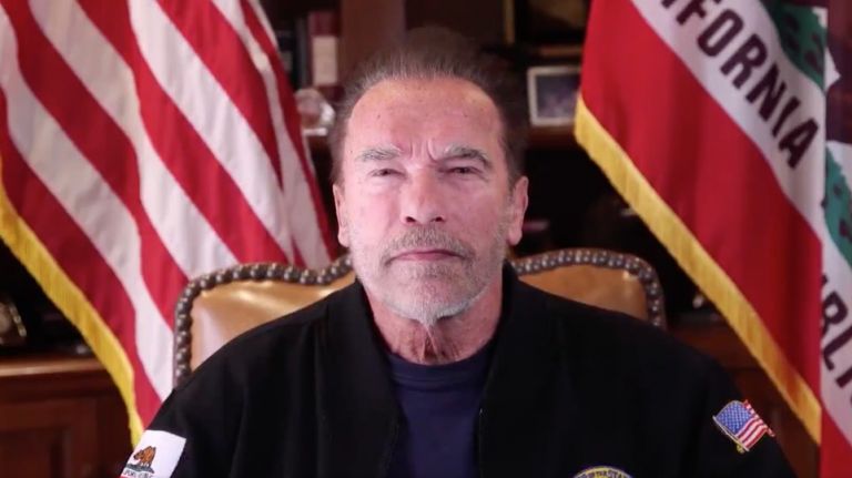 Ο Άρνολντ Σβαρτσενέγκερ μιλά χωρίς κομματικές παρωπίδες για την εισβολή στο Καπιτώλιο