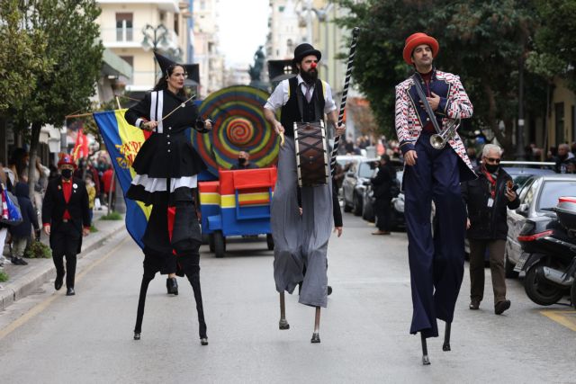 Πάτρα : Με μία διαφορετική τελετή έναρξης ξεκίνησε το πατρινό καρναβάλι