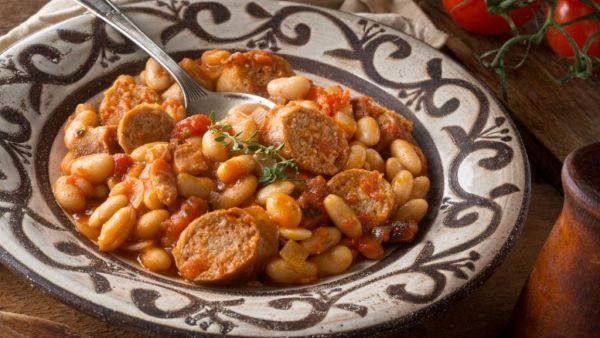 Φασολάδα κασουλέ: το πιο νόστιμο πιάτο του χειμώνα