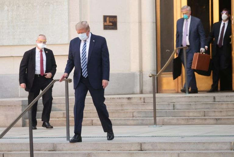 Καπιτώλιο – επεισόδια : Μπορεί να απαλλαγεί νωρίτερα η Αμερική από τον Τραμπ;