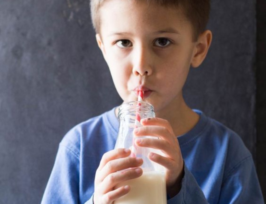 Η αξία που έχει το γάλα στην παιδική διατροφή