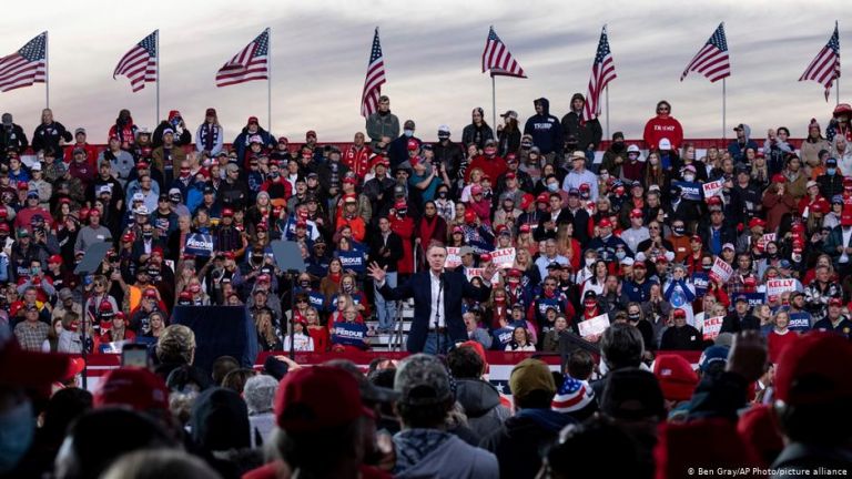Τζόρτζια : Ποτέ άλλοτε στις ΗΠΑ δεν δαπανήθηκαν τόσα πολλά χρήματα για δύο έδρες της Γερουσίας