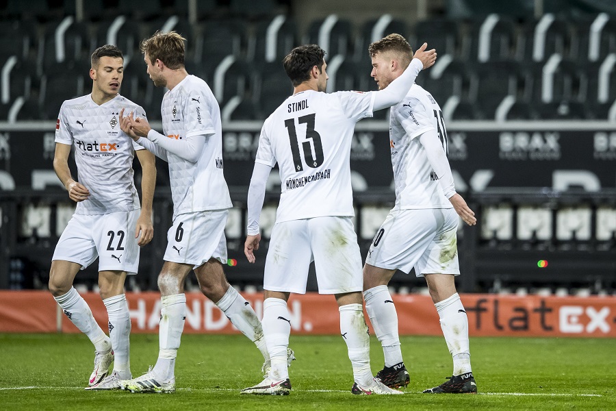 Σημαντική νίκη της Γκλάντμπαχ (1-0)