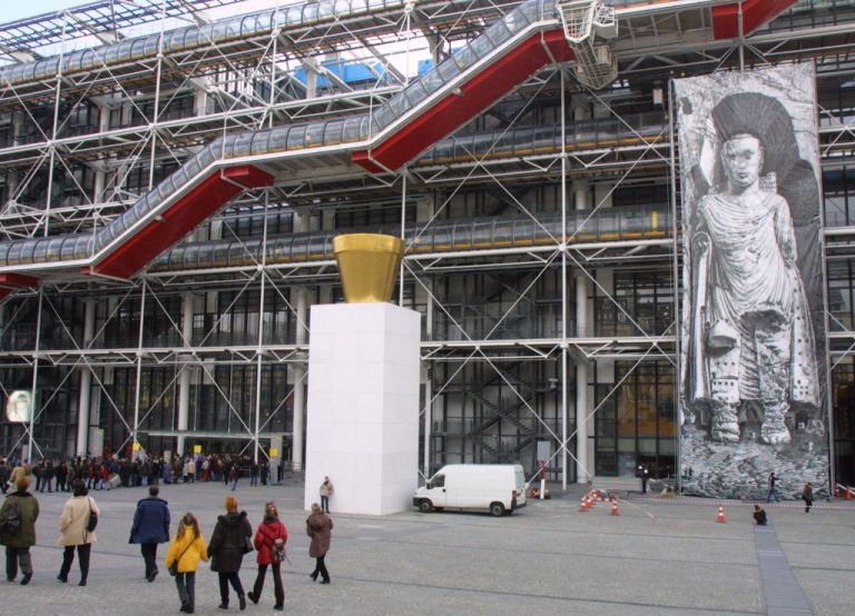 «Λουκέτο» στο διάσημο μουσείο Πομπιντού