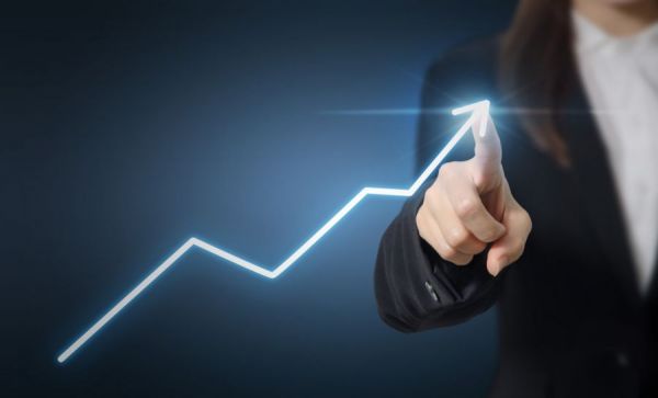 Στουρνάρας : Ανάπτυξη 3,5% σε ετήσια βάση την επόμενη δεκαετία με το Ταμείο Ανάκαμψης