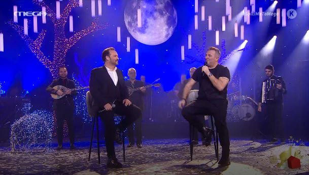 «Δεν υπάρχει ευτυχία»: Αντώνης Ρέμος και Κώστας Μακεδόνας σε τραγούδια – σταθμούς