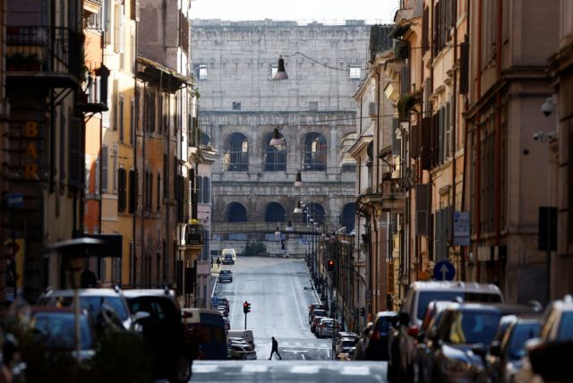 Κοροναϊός : Μείωση θανάτων και κρουσμάτων στην Ιταλία