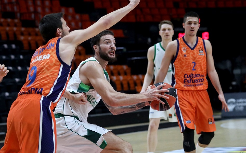 Ο Γκριγκόνις «καθάρισε» για την Ζαλγκίρις (79-78)