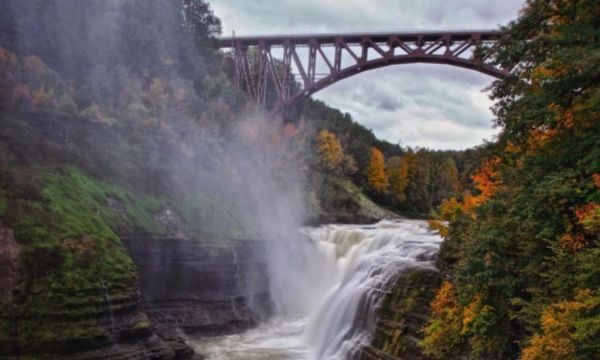 Ίθακα : Το μέρος που ενέπνευσε την αμερικανική δημοκρατία