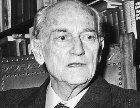 Η πολύπτυχη προσωπικότητα του Παναγιώτη Κανελλόπουλου σε μια χορταστική βιογραφία