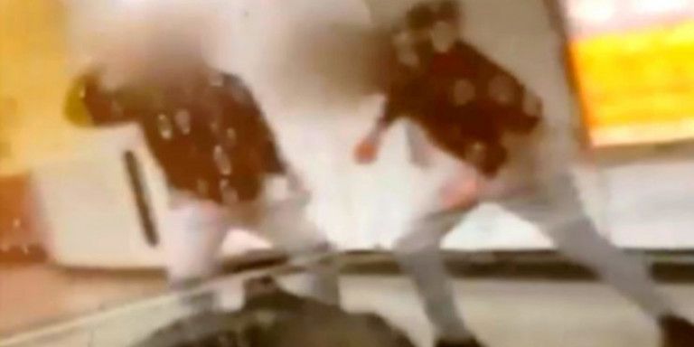 Τι κρίμα που είναι Ελληνόπουλα κι όχι… άθλιοι μετανάστες οι δράστες της επίθεσης στο μετρό