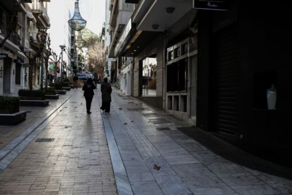 Παγώνη : Δεν περάσαμε ακόμα τα δύσκολα – Το τρίτο κύμα μπορεί να προκληθεί από το κρύο