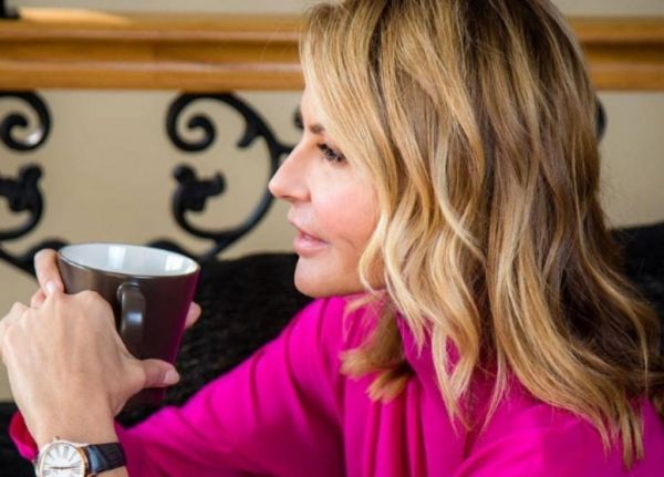 Τζένη Μπαλατσινού : «Νιώθω ευγνωμοσύνη που όλα πήγαν κατ’ ευχήν»