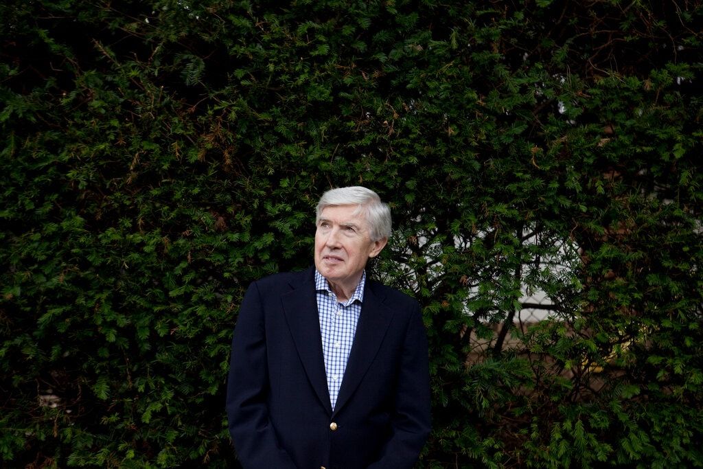 Νιλ Σίχαν : Η ιστορία του δημοσιογράφου που έφερε στο φως τα Pentagon Papers