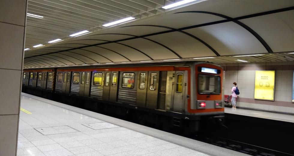Ξυλοδαρμός στο Μετρό : Κρατούνται μέχρι την απολογία τους οι δύο ανήλικοι - Ελεύθερος ο ειδικός φρουρός
