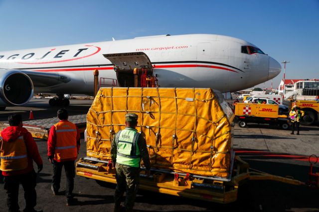 Εμβόλιο : Παραλαμβάνει τις πρώτες δόσεις του Sputnik-V το Μεξικό