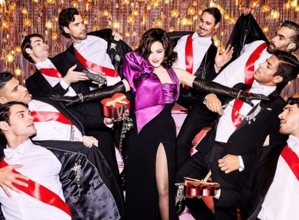 Μόνικα Μπελούτσι: Η μελαχρινή version του «Material Girl» της Μαντόνα