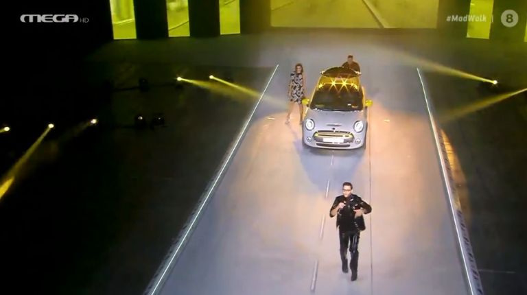 MadWalk 2020 : Ο Ίαν Στρατής σε ένα special catwalk