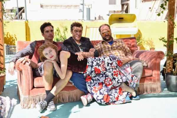 «Σχεδόν ενήλικες» Mega: Γήινοι ήρωες της Κοντοβά σε μια Αθήνα που αλλάζει