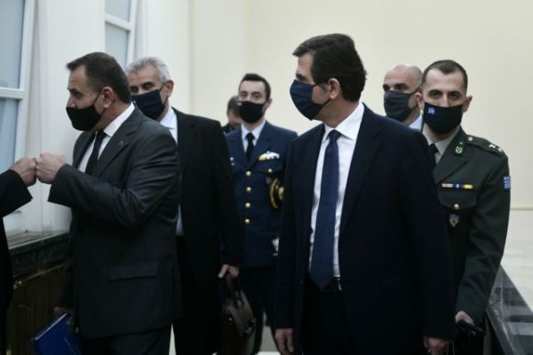 «Αερομαχίες» στην ΚΟ της ΝΔ για τα Rafale – Καβγάς Γκιουλέκα και Δαβάκη