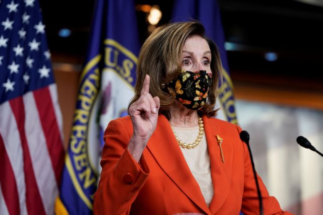 Πελόζι : Πότε θα στείλει στη Γερουσία το άρθρο για την παραπομπή του Τραμπ