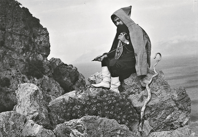 Το χαμένο λεξικό των Κρητών – 4.000 λέξεις του κρητικού ιδιώματος