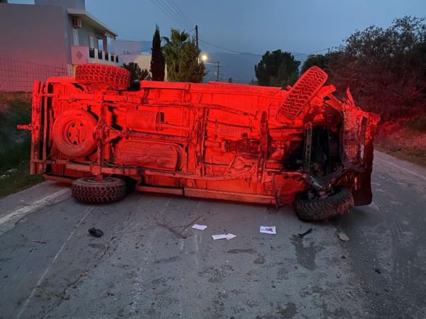 Κρήτη : Αποκλειστικό βίντεο ντοκουμέντο με το τροχαίο που κόστισε τη ζωή σε μάνα και κόρη