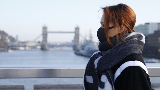 Βρετανία: Σκέψεις για επίδομα 500 λιρών σε όσους βγουν θετικοί στον κοροναϊό