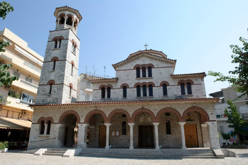 Θεοφάνεια : Εκκλησιασμός με… τηλεφωνική κράτηση θέσης στα Ιωάννινα