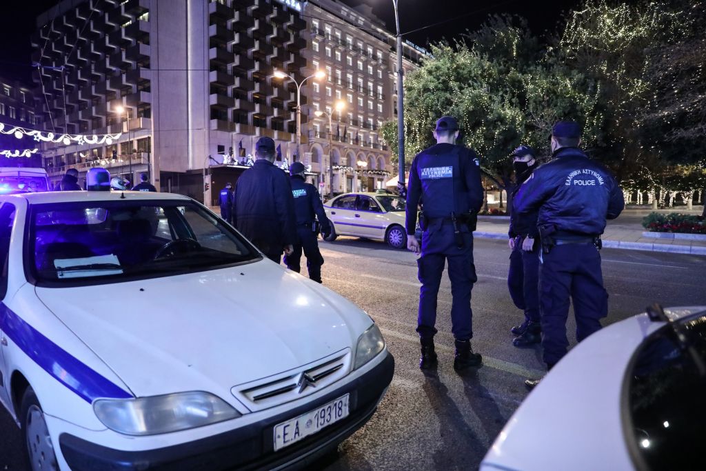 Κοροναϊός : Πάνω από 65.000 έλεγχοι από την ΕΛ.ΑΣ - Συλλήψεις και πρόστιμα σε οίκος ανοχής