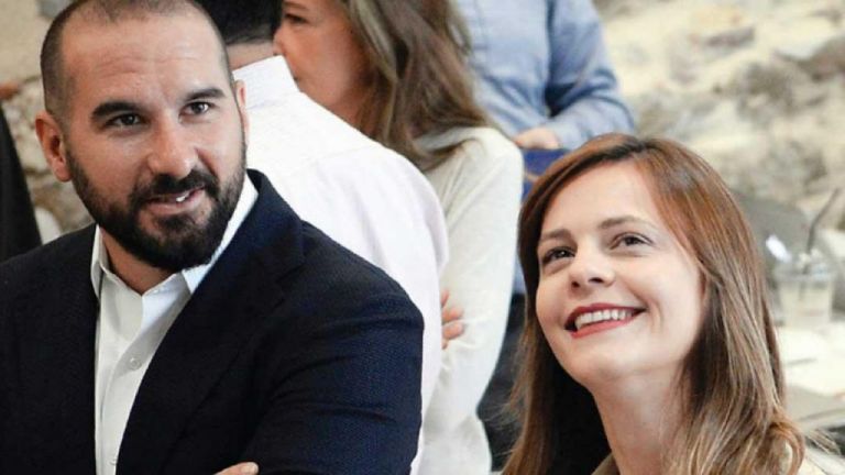 Εφη Αχτσιόγλου : Εγκυος στον πέμπτο μήνα – Περιμένει αγοράκι