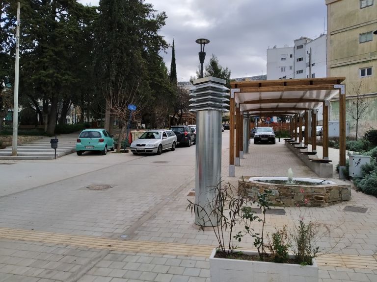 Τα προσφυγικά του Καρέα μεταμορφώνονται – Σιντριβάνια, πέργκολες, μέχρι και γεωθερμικά συστήματα