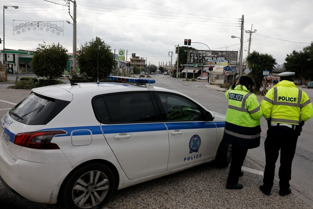 Παράταση του αυστηρού lockdown σε Δυτική Αττική, Κοζάνη, Ροδόπη και Κάλυμνο