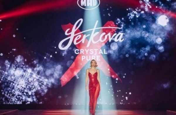 MadWalk 2020 : Όλες οι εμφανίσεις της Βίκυς Καγιά στα φετινά MadWalk