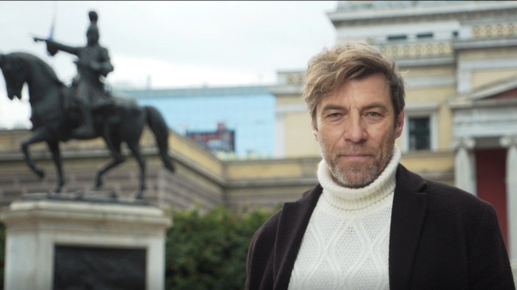 Με τον Γιάννη Στάνκογλου το σποτ του Διεθνούς Θερινού Πανεπιστημίου «Ελληνική Γλώσσα, Πολιτισμός και ΜΜΕ»