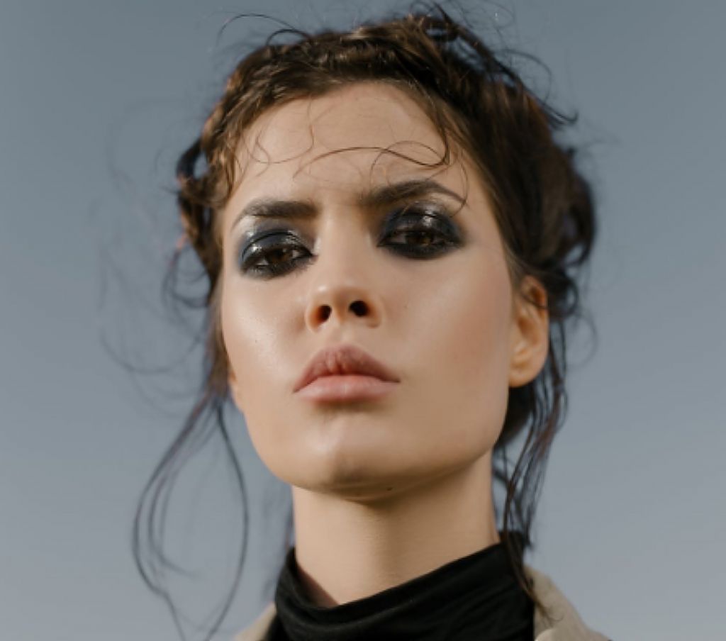 Πώς να κάνεις smokey-eyes σαν επαγγελματίας