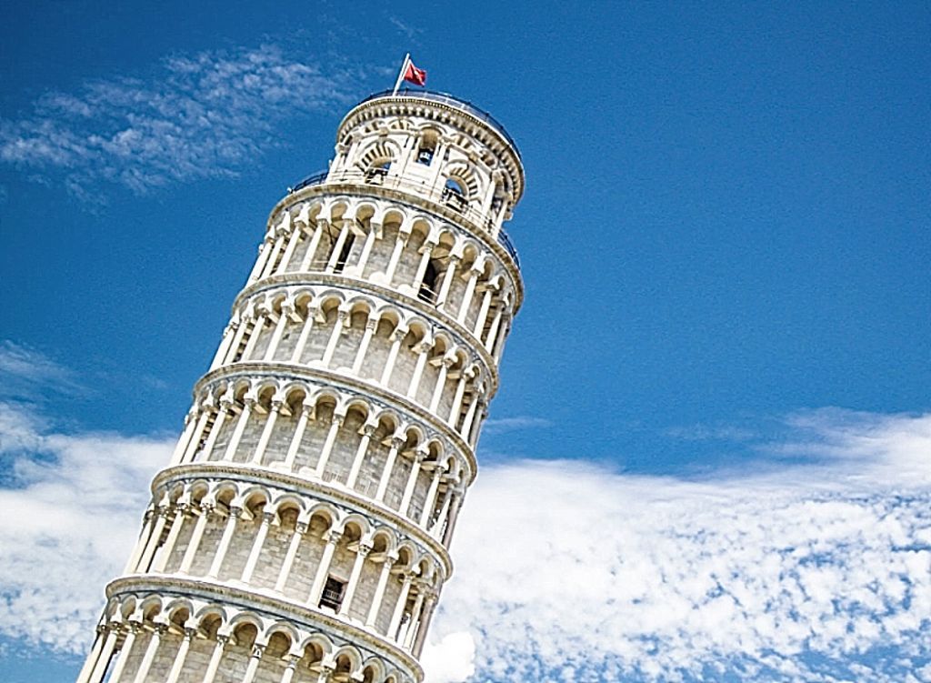 Δείτε τον Πύργο της Πίζας από διαφορετικές οπτικές γωνίες