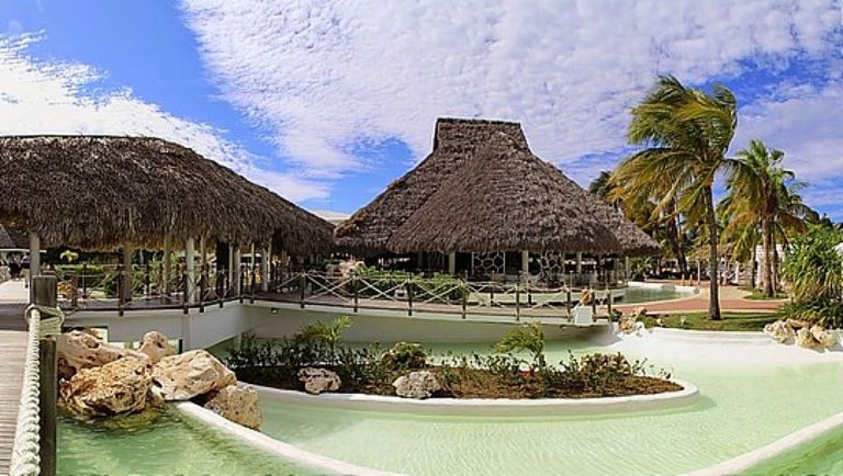 Κούβα : Δείτε τα καταγάλανα νερά και τις υπέροχες πόλεις αυτής της μακρινής χώρας – Φώτο